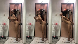 Bella Ngewe Berdiri Dildo Big Size